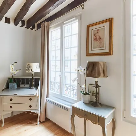 Apartment Near Le Marais 아파트